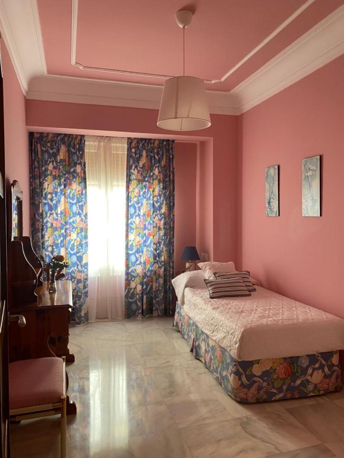 Apartamentos Centro Jerez de la Frontera Kültér fotó
